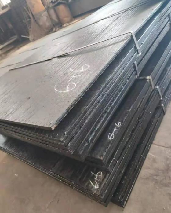 10+4碳化铬耐磨钢板 碳化铬复合板 堆焊钢板